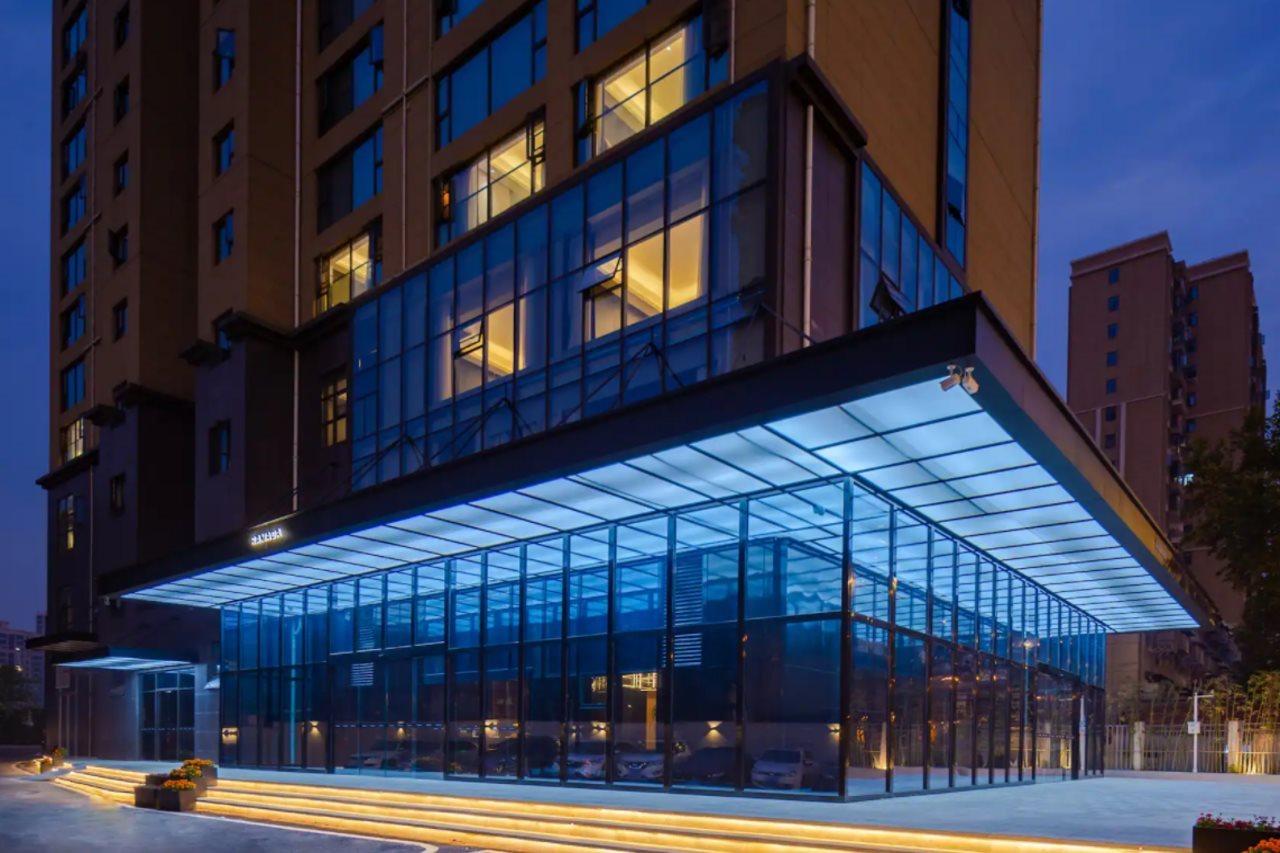 Ramada By Wyndham Wuhan Hankou Buitenkant foto